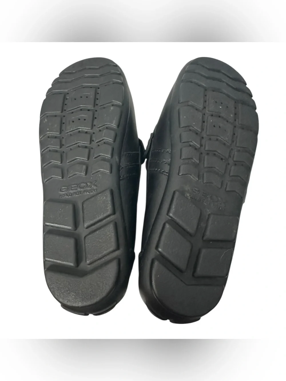 Geox Respira Boy’s Black Leather Slip-On Moccasin Loafer Size EU 33 US 2